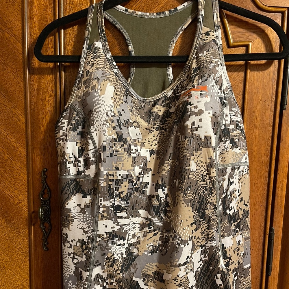 Sitka Woman’s Tank Top